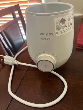 Philips AVENT Bottle Warmer in Light Gray